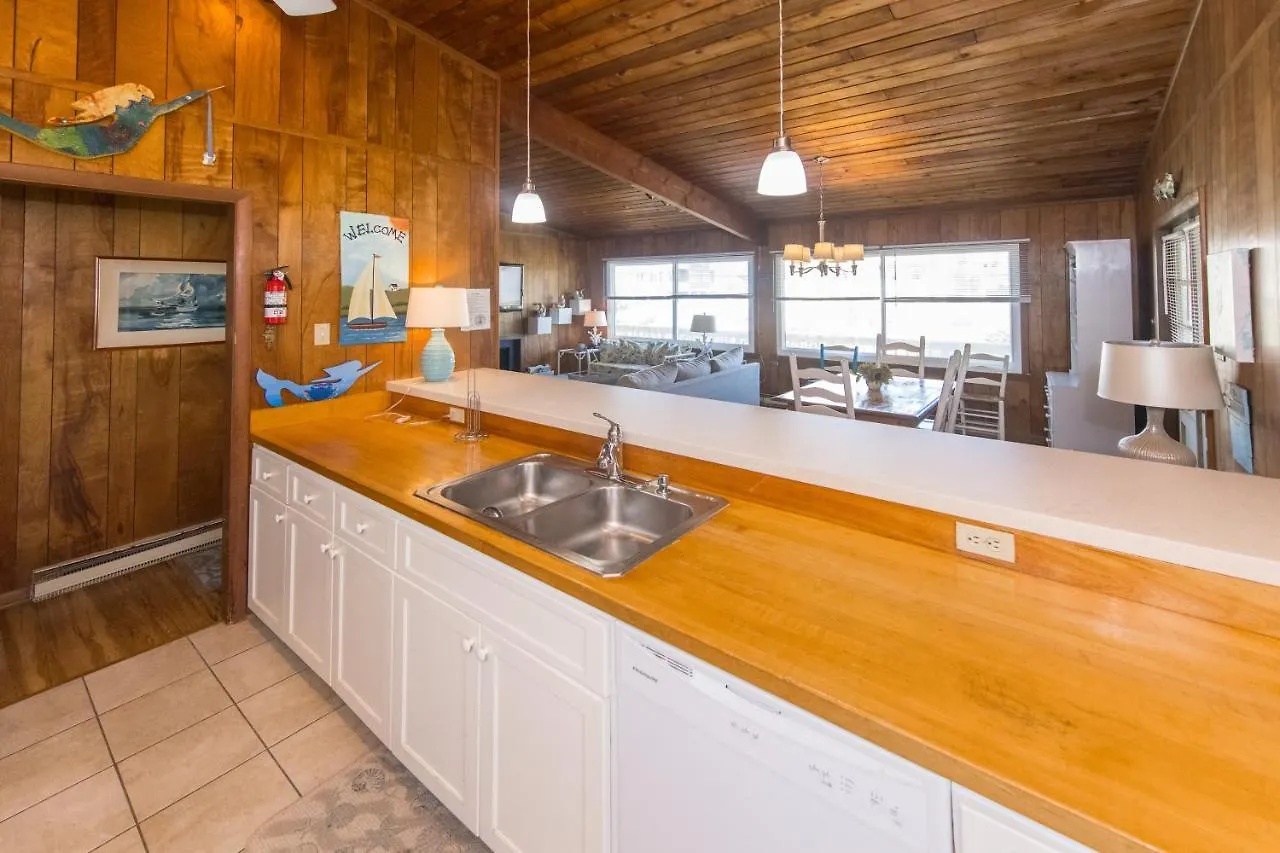 Three Knots Villa Virginia Beach