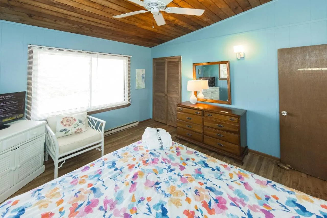 Three Knots Villa Virginia Beach